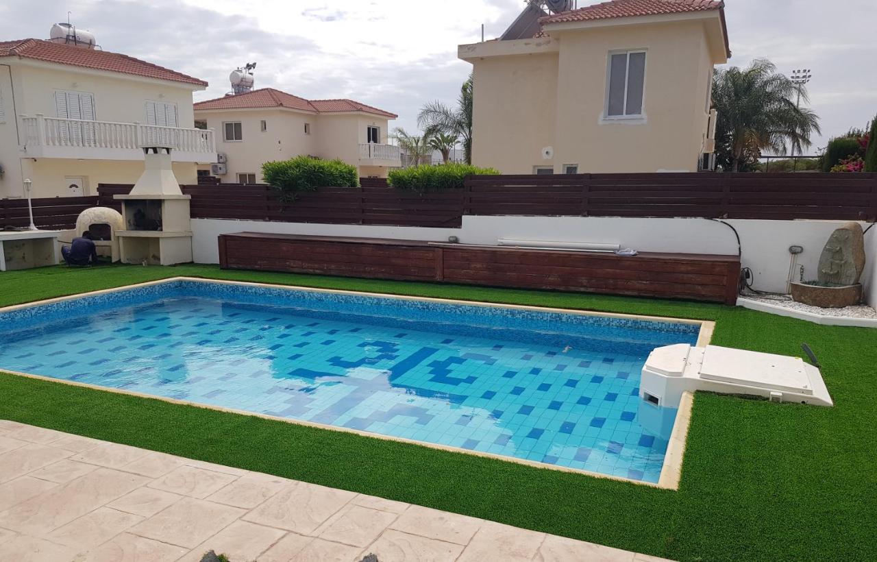 Nissi Luxury Villa Ayia Napa Bagian luar foto